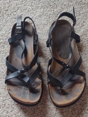 Black Women’s Strappy Leather Sandals